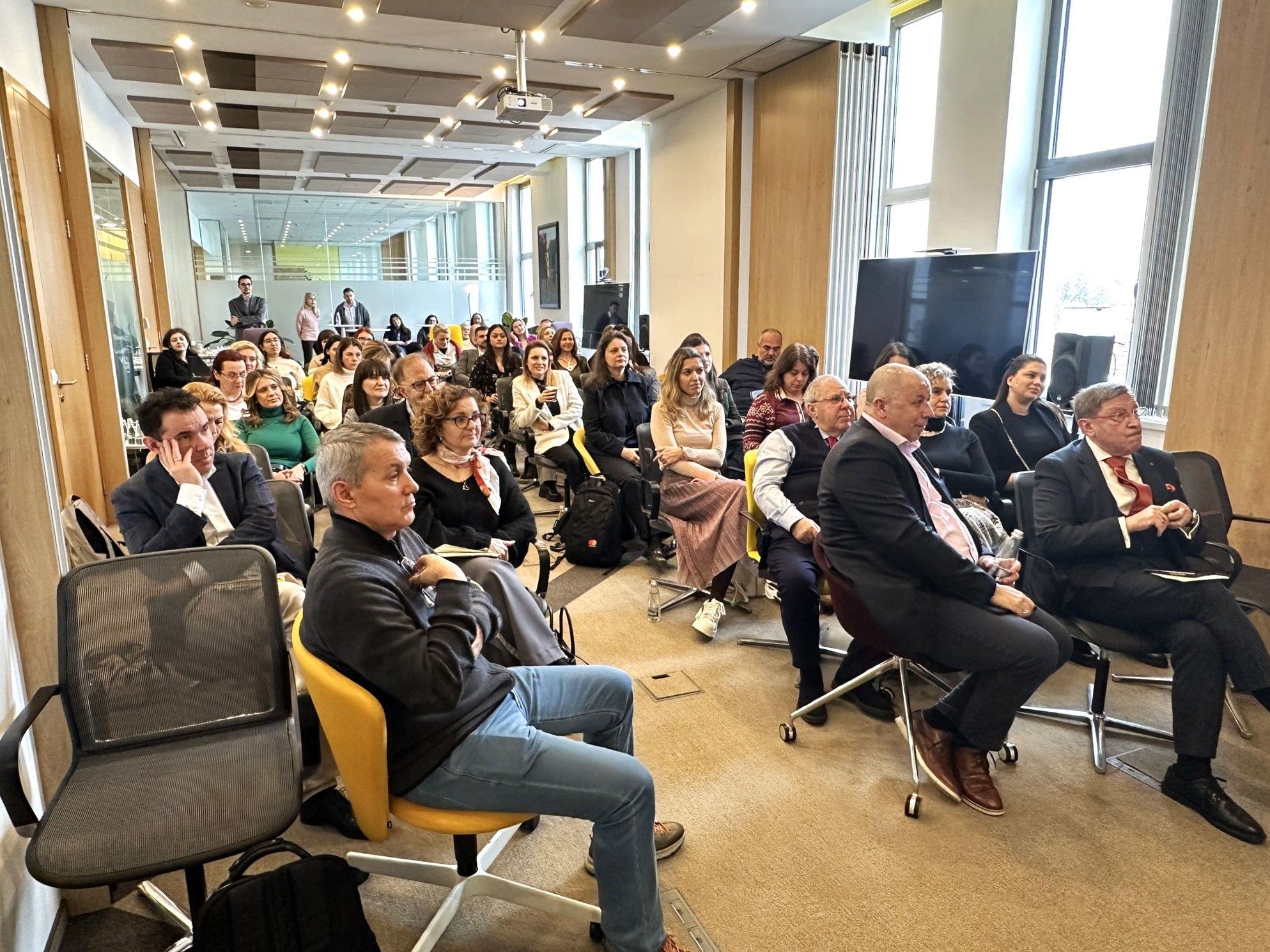 „Янев и Янев“ участва в първата за годината среща на AmCham Bulgaria Communications and CSR Working Group